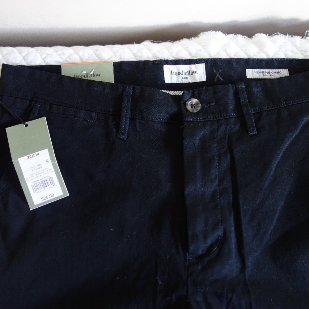 NWT $25 GOODFELLOW & CO Black Hennepin Slim Chino – Mens 32 x 34